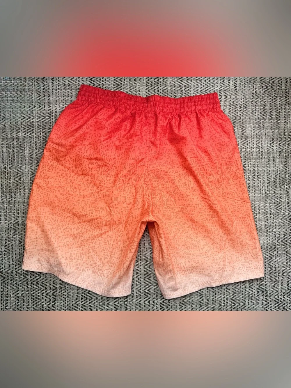 Nike Men’s Large Gradient Just Do It Swim Trunks Mesh Lined Shorts